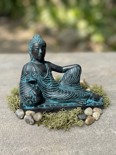 Statuette buddha allonge bleu